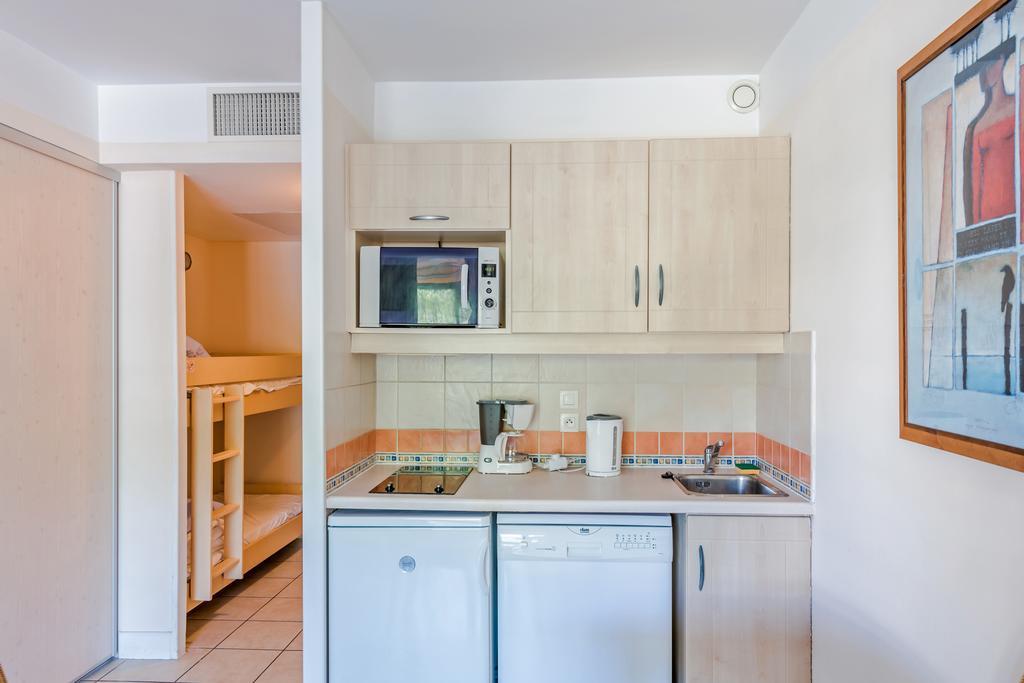Residence Heliotel Marine - Maeva Home سا لُرون دو فار المظهر الخارجي الصورة